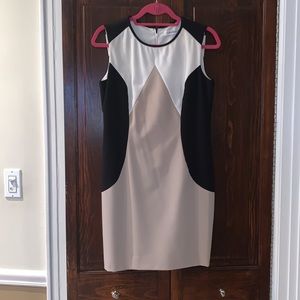 Calvin Klein Women’s Sleevless Dress